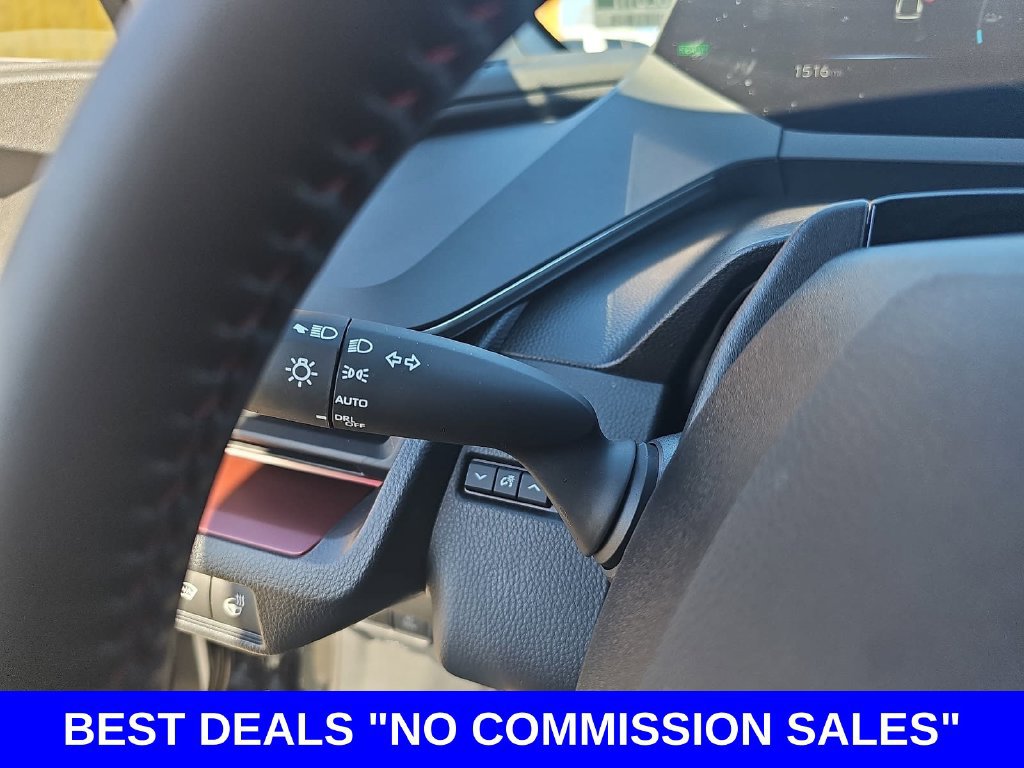 Used 2026 Toyota Prius Plug-In Hybrid FWD image 25