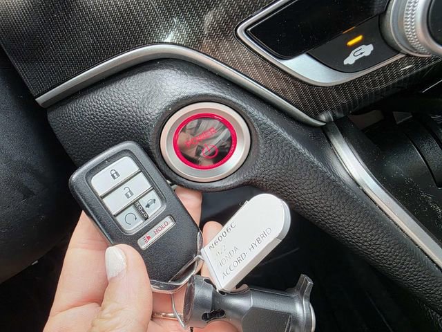Used 2022 Honda Accord Sport image 12