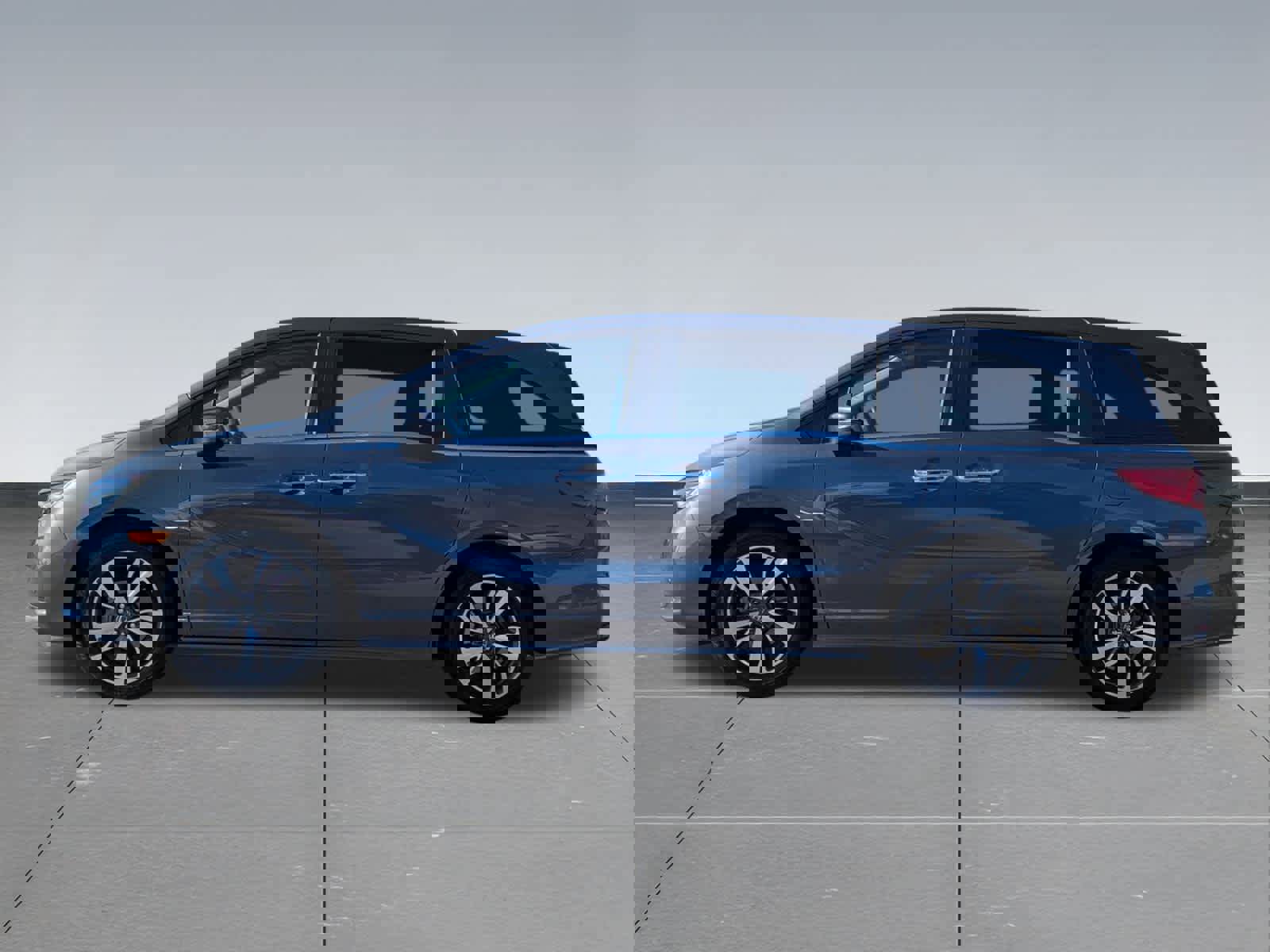 Certified 2023 Honda Odyssey Touring image 3