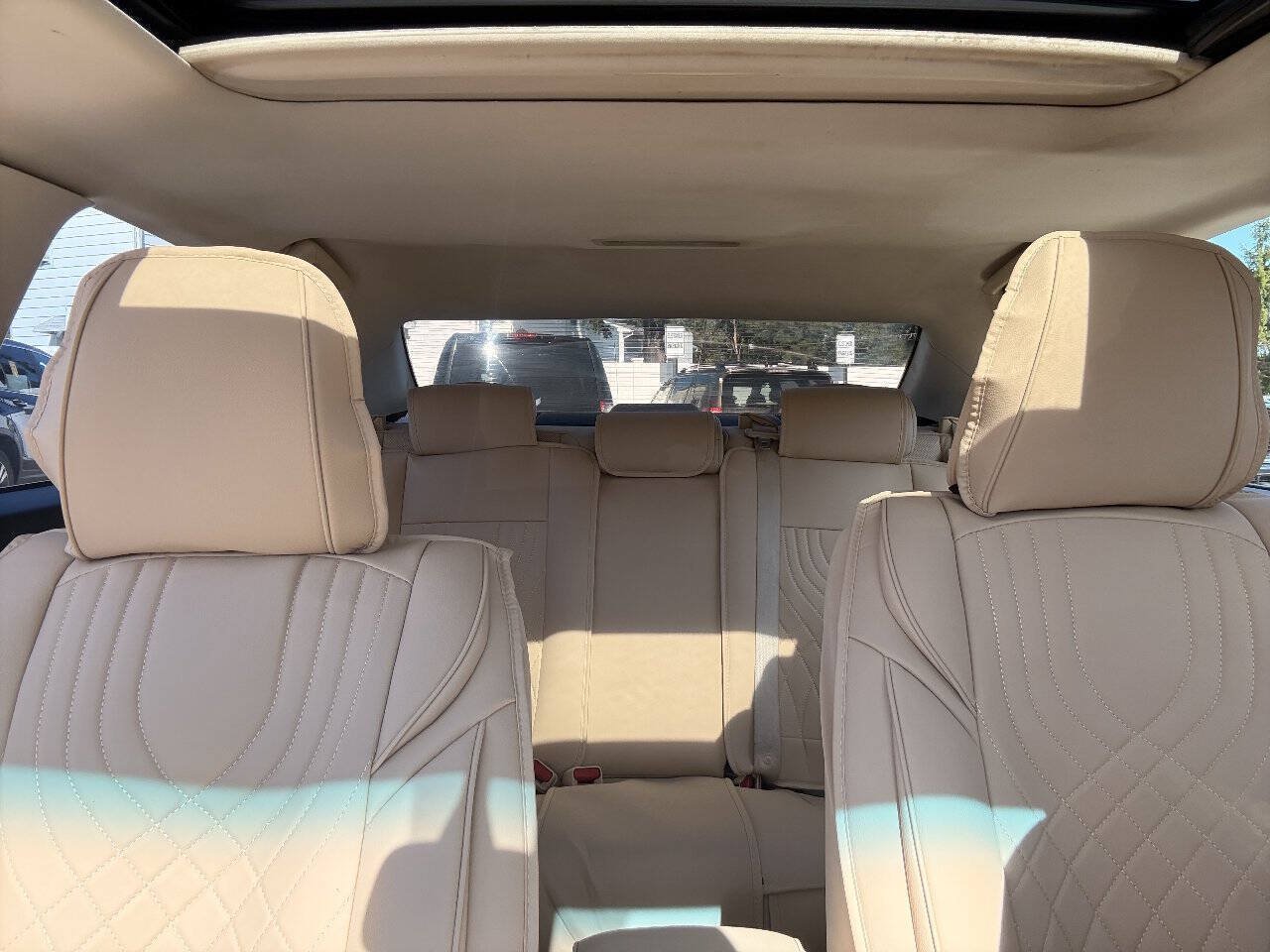 Used 2014 Lexus ES 350 w/ Luxury Package FWD image 26