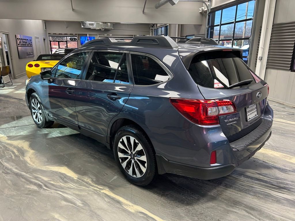 Used 2017 Subaru Outback 2.5i Limited image 34