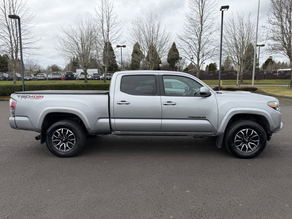 Used 2020 Toyota Tacoma TRD Sport w/ Blackout Package image 9
