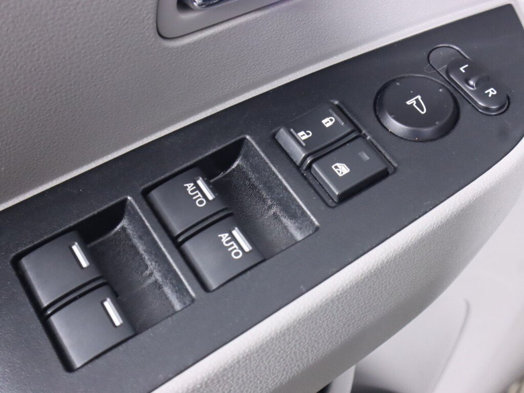 Used 2016 Honda Odyssey EX-L image 32