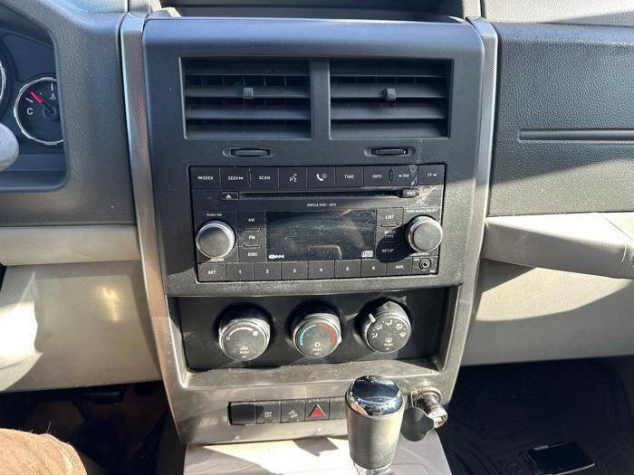 Used 2008 Jeep Liberty Sport w/ Popular Equipment Group AWD/4WD image 36