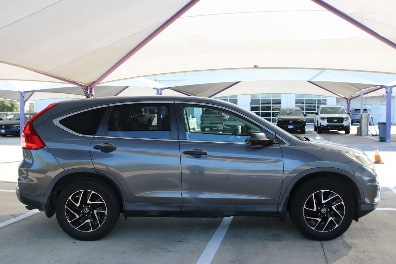 Used 2016 Honda CR-V SE image 7