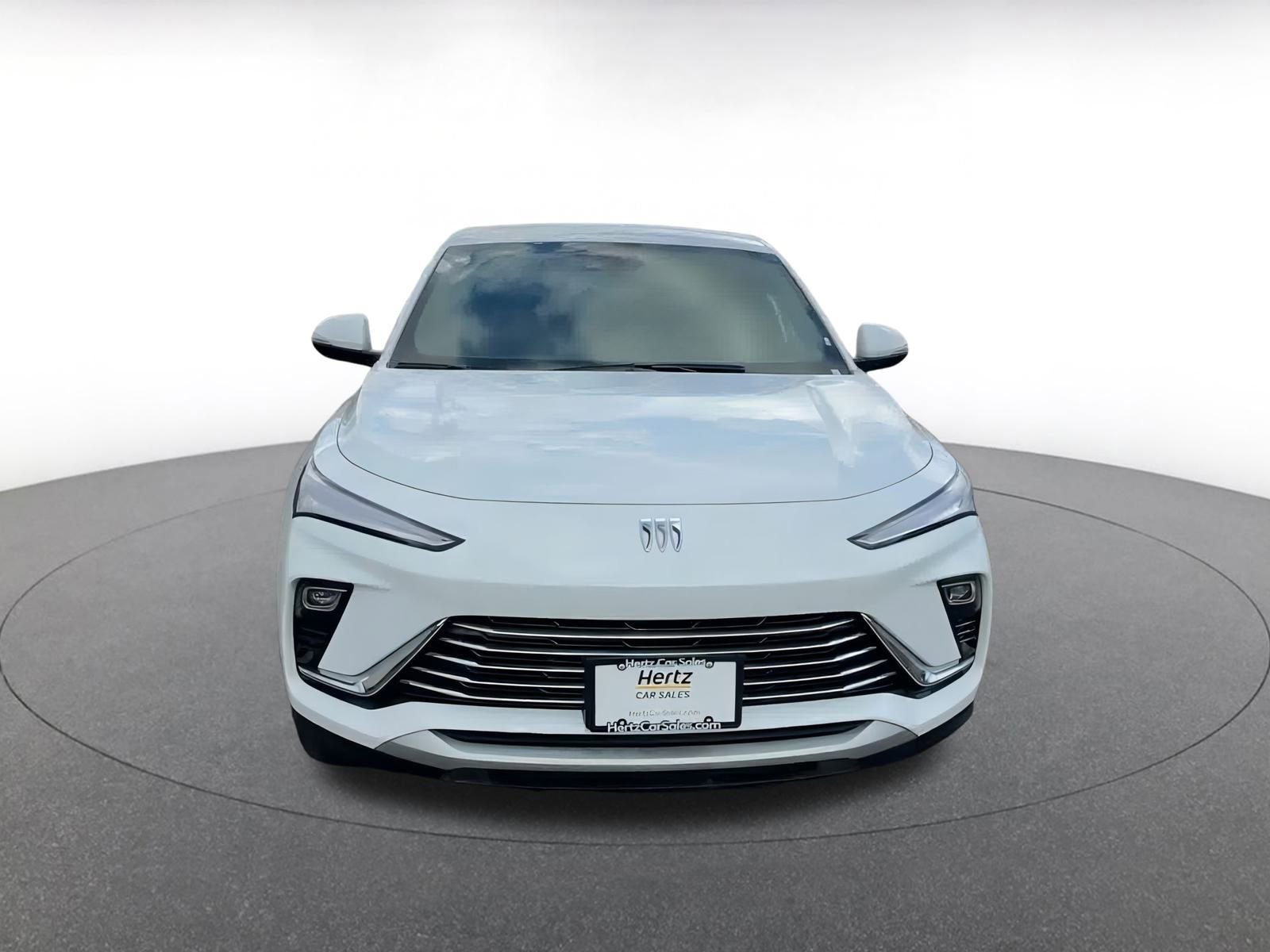 Used 2025 Buick Envista Preferred image 4