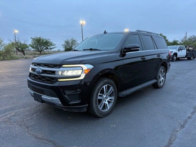 Used 2024 Ford Expedition XLT