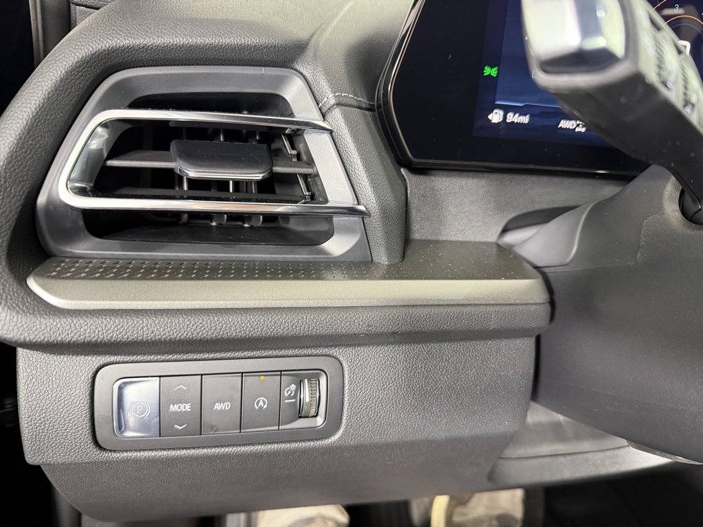 New 2026 Chevrolet Traverse LT w/ Driver Confidence Package image 25