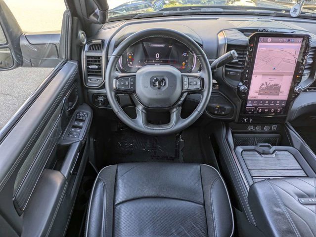 Used 2026 RAM 2500 Limited AWD/4WD image 16