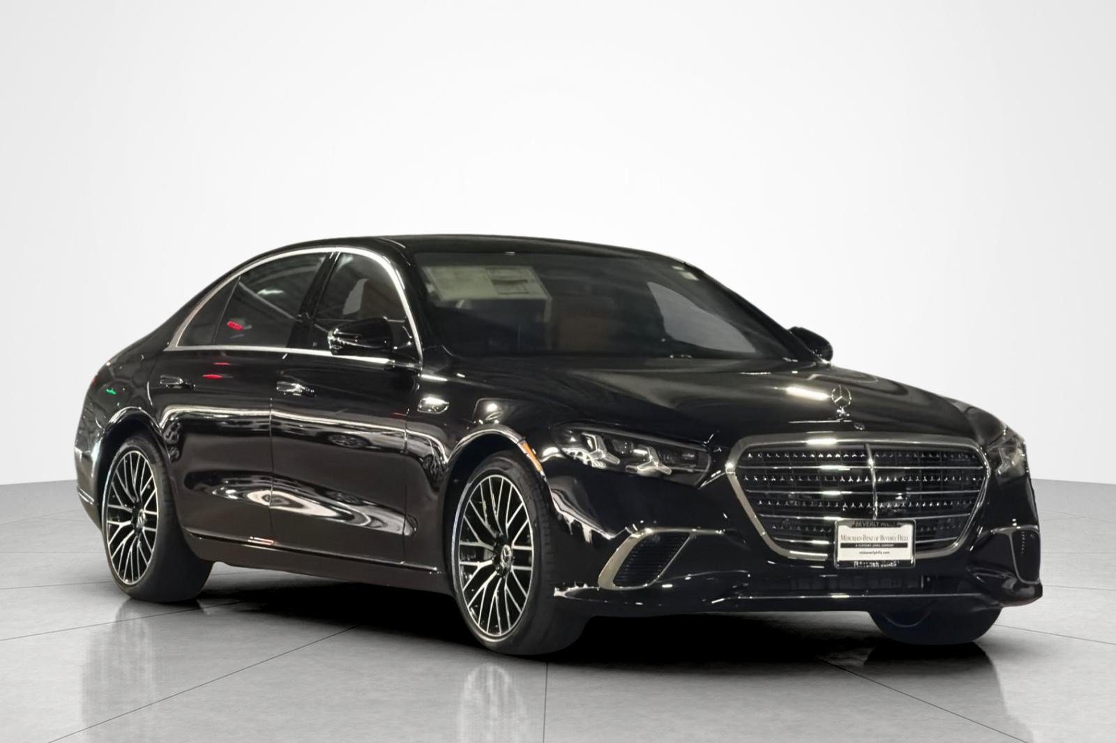 New 2027 Mercedes-Benz S 580 4MATIC Sedan image 7