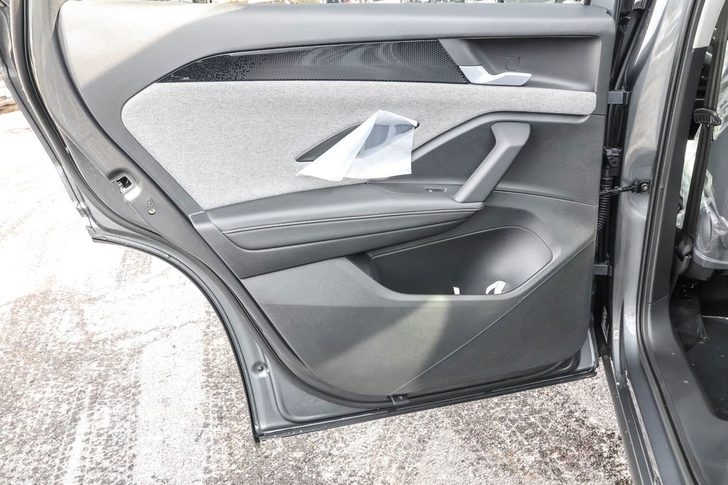 New 2026 Volkswagen Tiguan S image 32