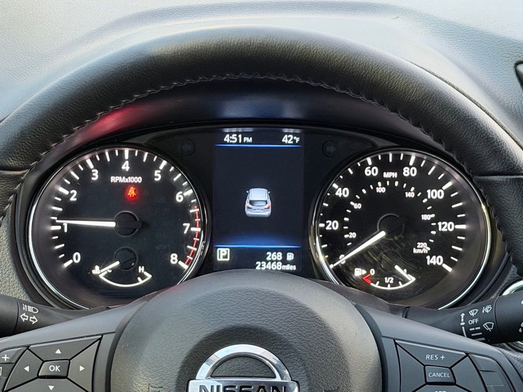 Used 2022 Nissan Rogue Sport SV image 31