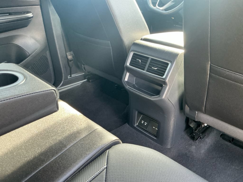 Used 2026 Volkswagen Atlas Cross Sport SE AWD/4WD image 22