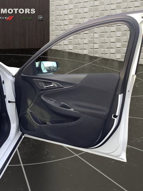 Used 2024 Chevrolet Malibu LT image 15