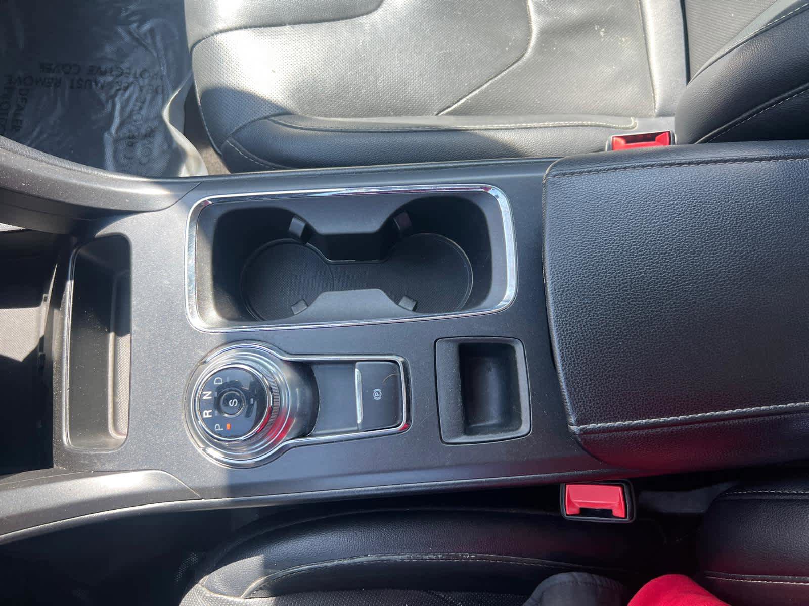 Used 2020 Ford Fusion Titanium AWD/4WD image 25