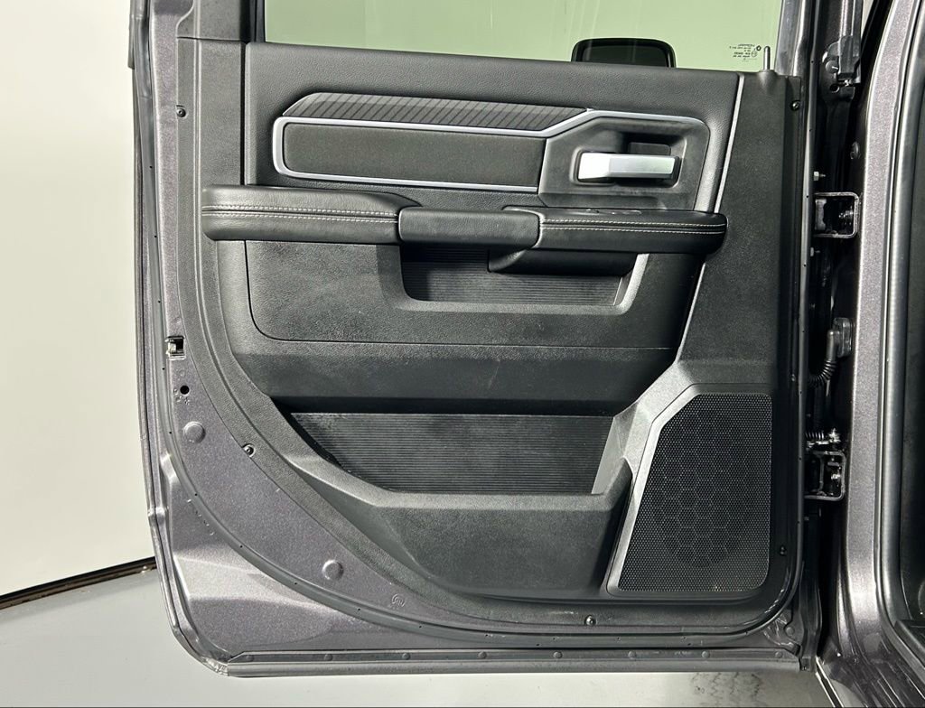 Used 2025 RAM 2500 Lone Star image 15