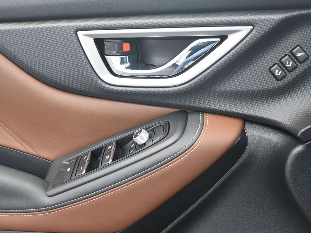 Used 2023 Subaru Forester Touring image 14