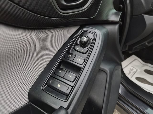 Used 2019 Subaru Crosstrek 2.0i Premium AWD/4WD image 13