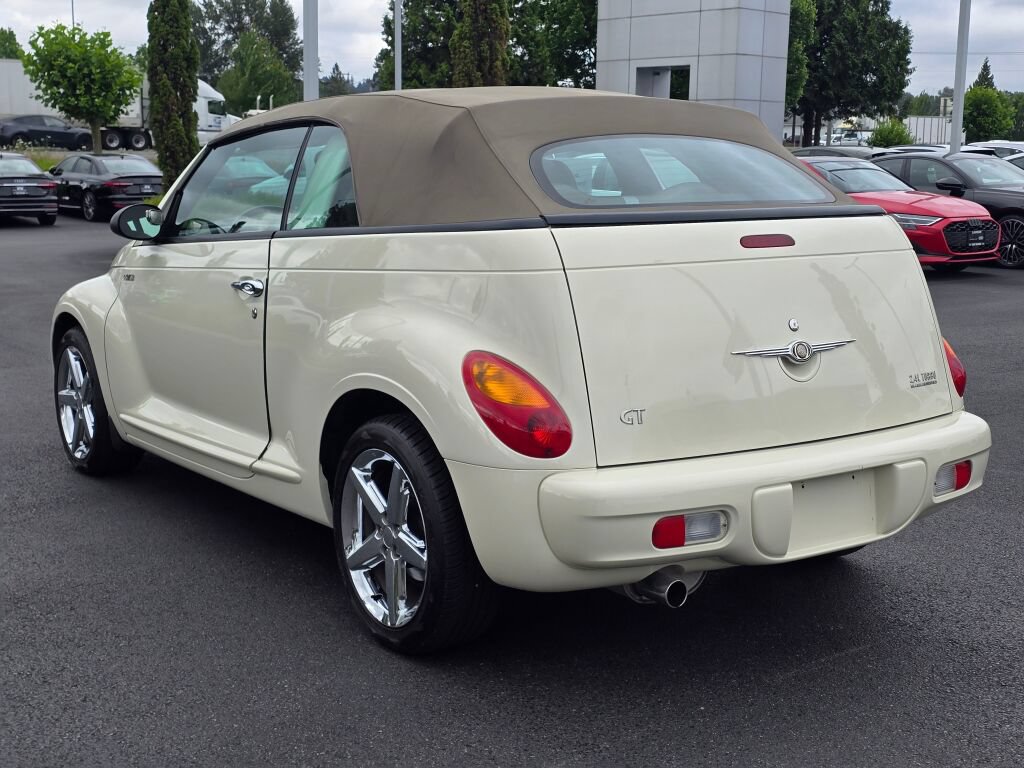 Used 2005 Chrysler PT Cruiser GT FWD image 11