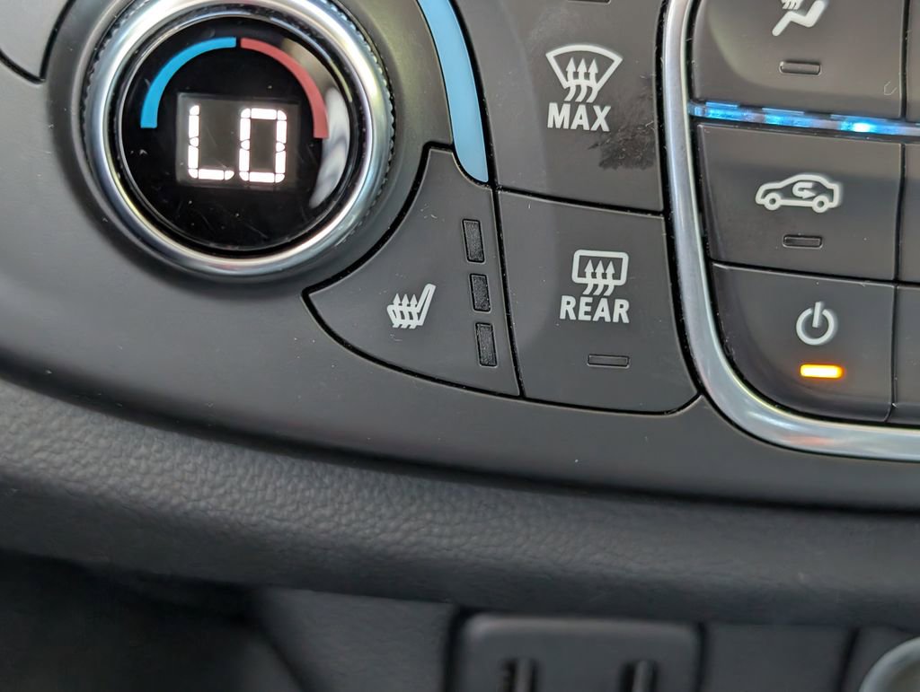 Used 2019 Chevrolet Traverse Premier w/ Redline Edition FWD image 38