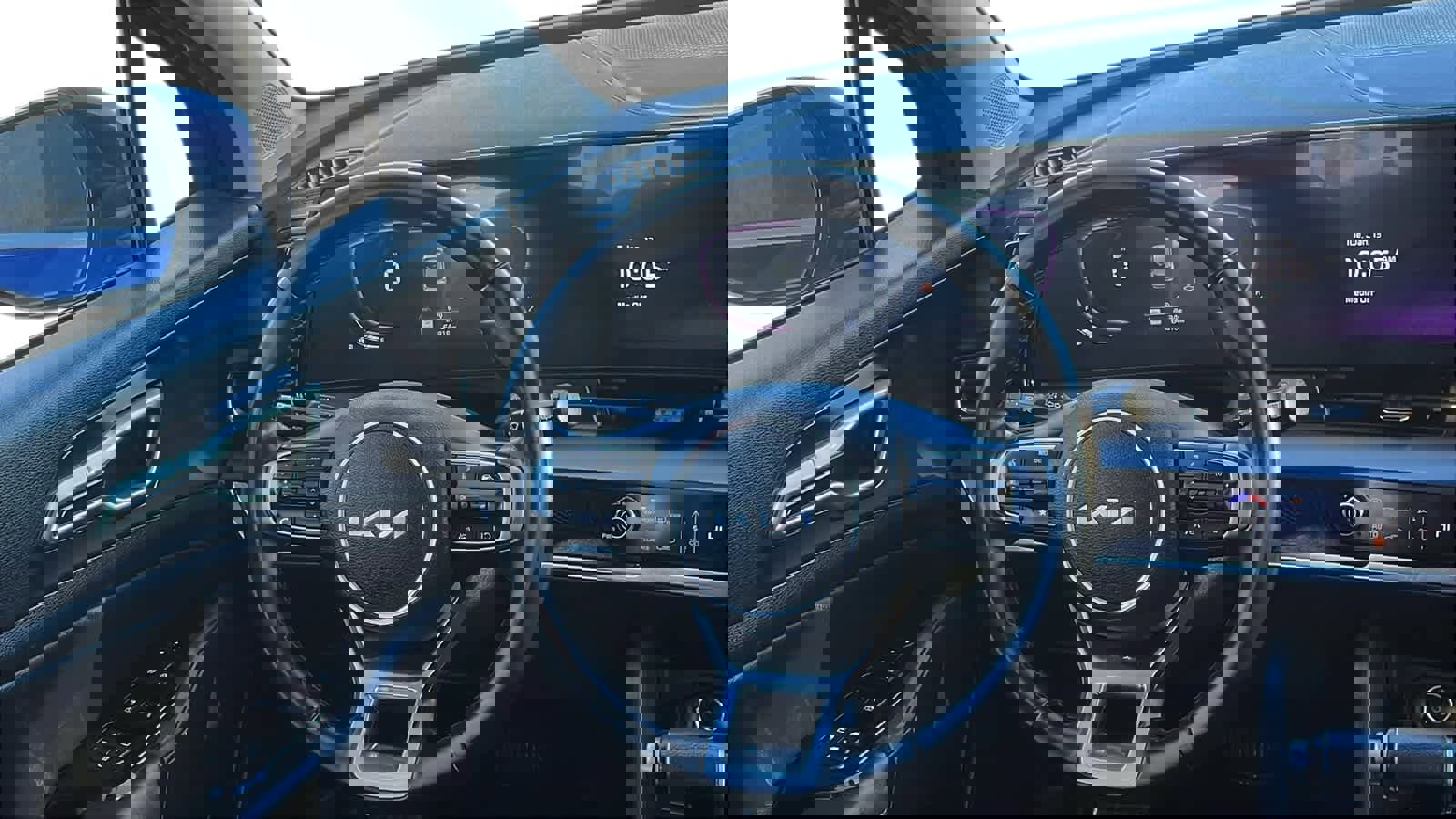 Used 2024 Kia Sportage EX image 27