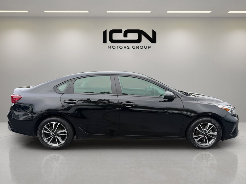 Used 2024 Kia Forte LXS FWD image 6