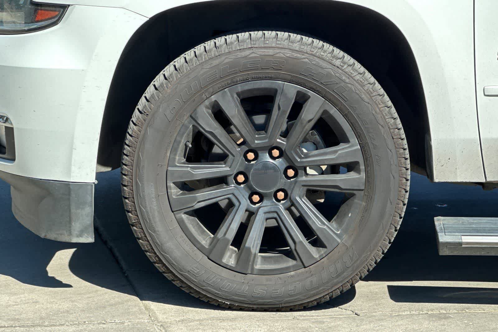 Used 2015 Chevrolet Suburban LTZ AWD/4WD image 12