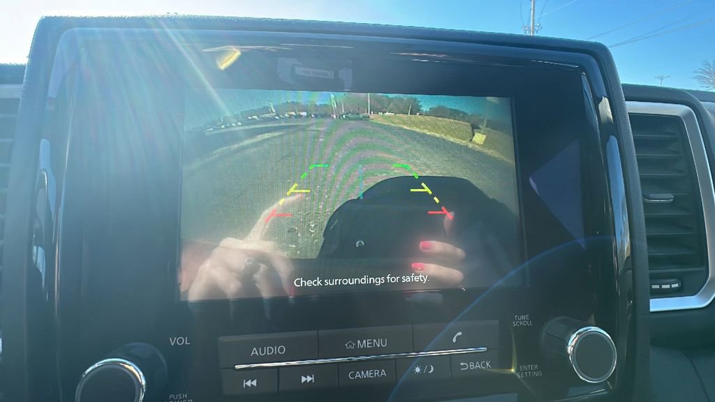 Used 2022 Nissan Frontier SV image 21