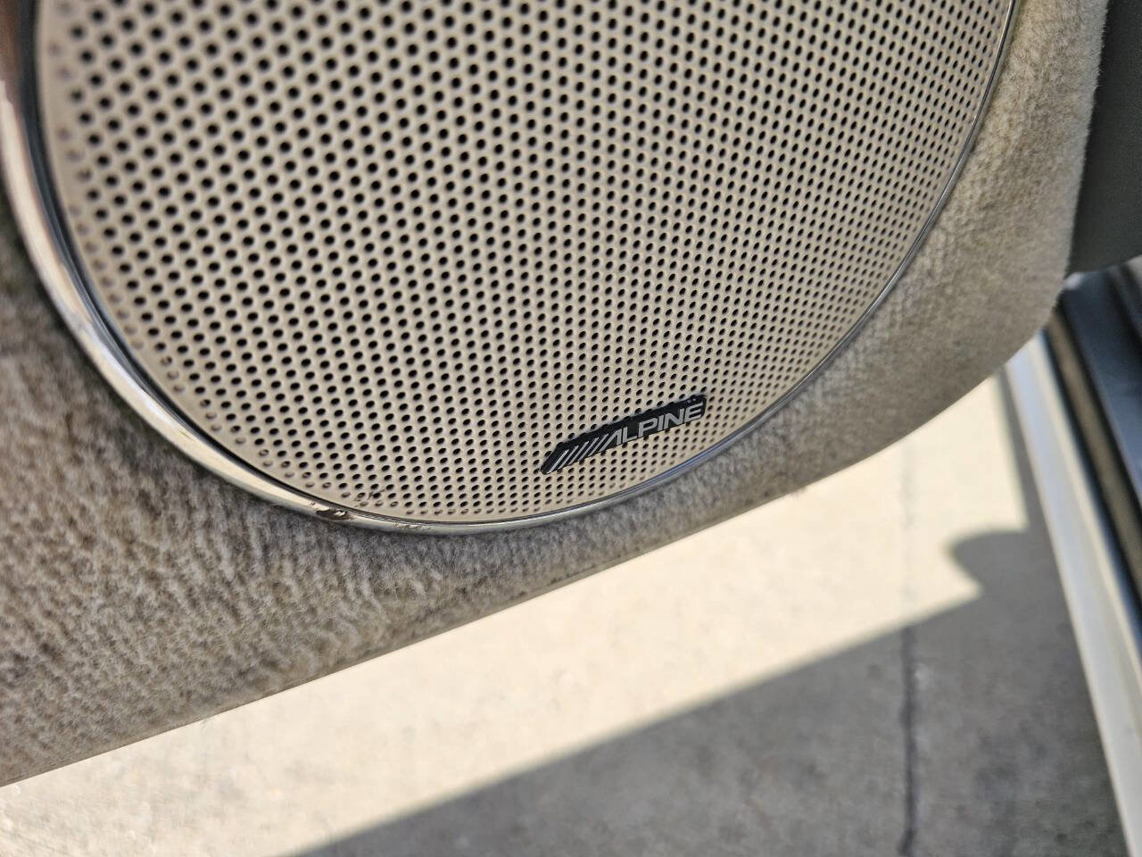 Used 2007 Jaguar XKR R image 11