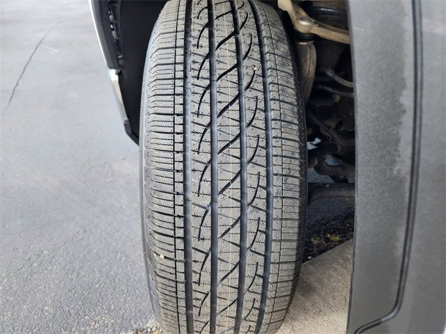 Used 2025 GMC Sierra 1500 SLT image 11