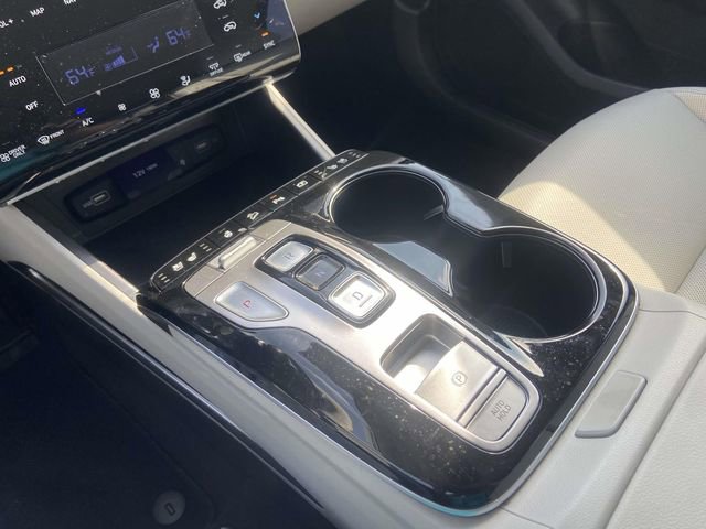 Used 2024 Hyundai Tucson Limited image 24