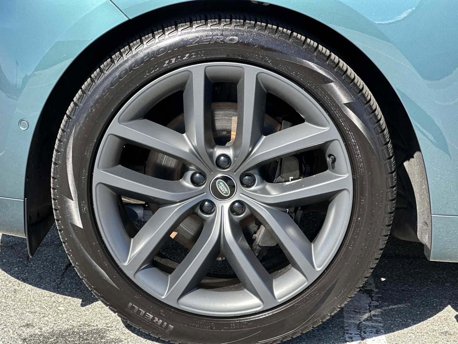 Used 2023 Land Rover Range Rover Sport SE Dynamic image 27