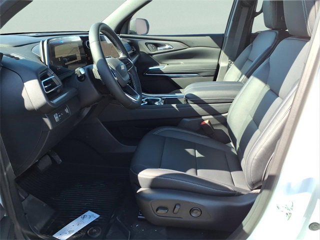 New 2026 Chevrolet Traverse LT image 16