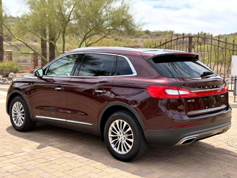Used 2017 Lincoln MKX Select w/ Select Plus Package image 4