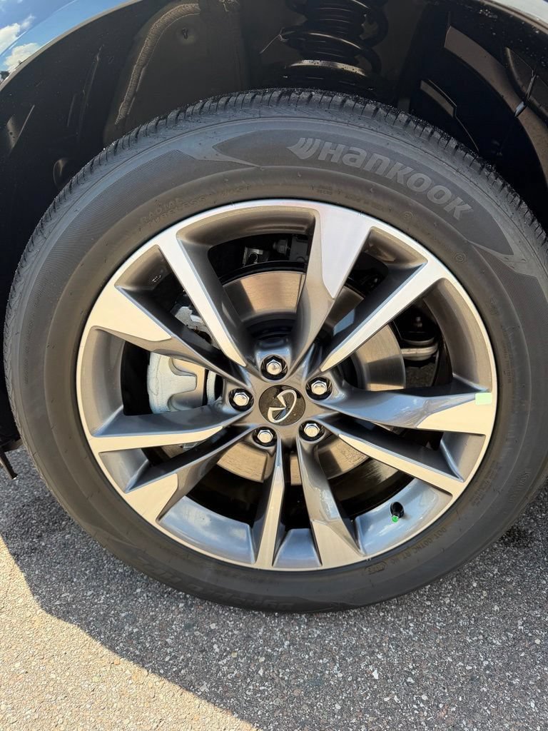 New 2027 INFINITI QX65 Luxe w/ Cargo Package AWD/4WD image 10