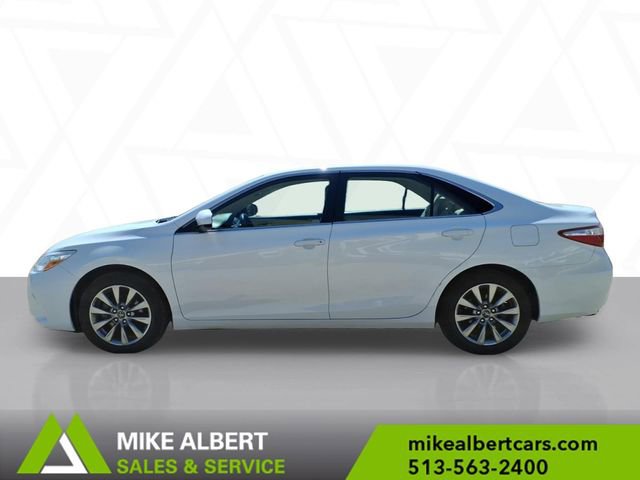 Used 2017 Toyota Camry XLE image 4
