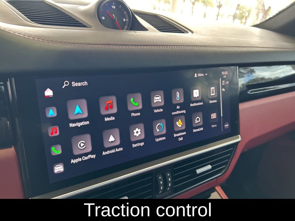 Used 2022 Porsche Cayenne w/ Premium Package Plus image 7