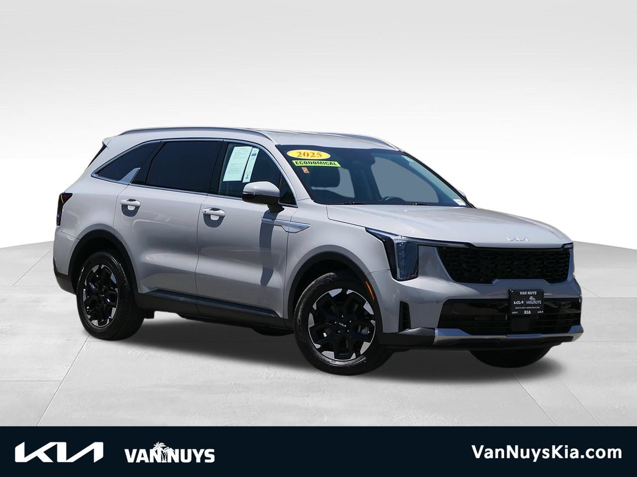 Used 2025 Kia Sorento S