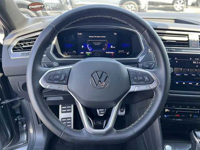 Used 2023 Volkswagen Tiguan SE R-Line image 13