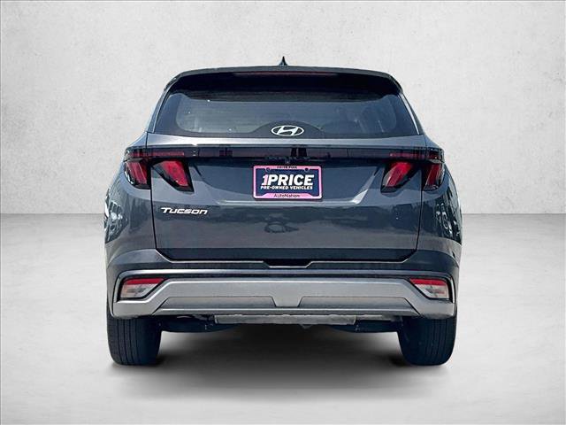 Used 2025 Hyundai Tucson SE FWD image 4