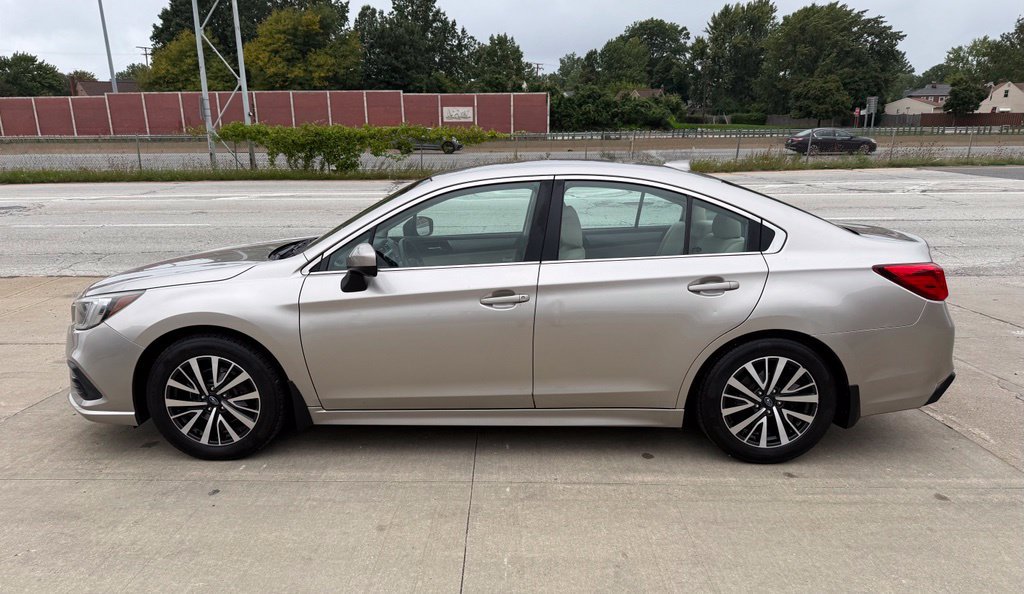Used 2018 Subaru Legacy 2.5i Premium AWD/4WD image 11