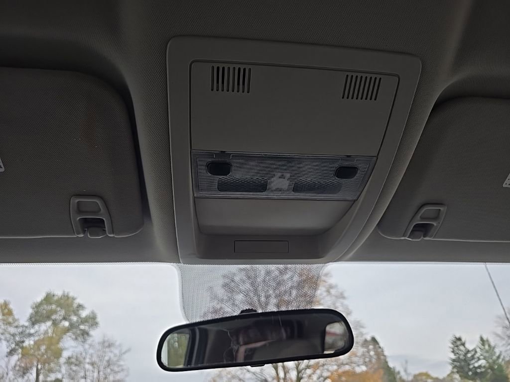 Used 2011 Chevrolet Silverado 2500 LT image 23