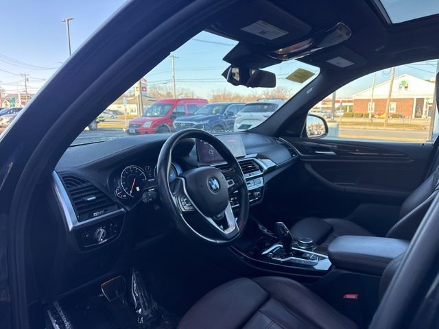 Used 2018 BMW X3 M40i image 8