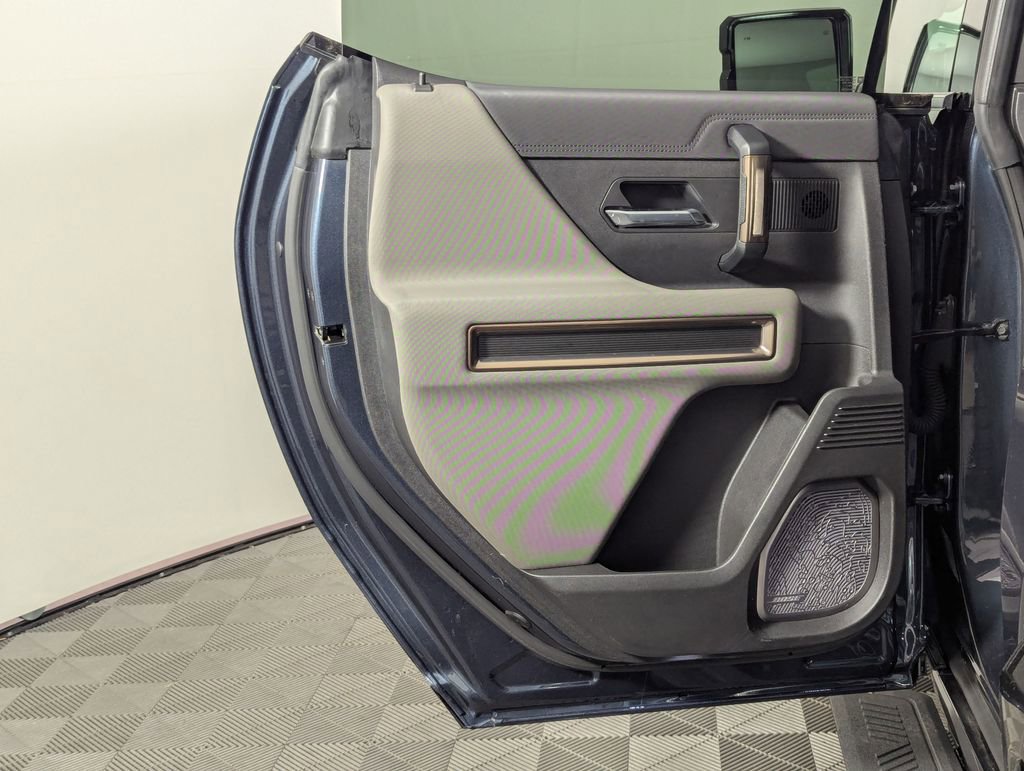 Used 2025 GMC Hummer EV 2X image 87