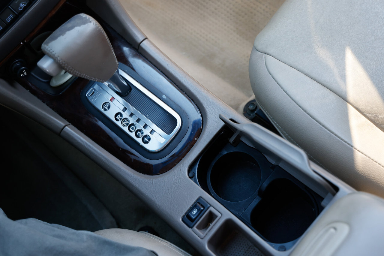 Used 2001 INFINITI I30 TOURING w/ (B03) Touring Sport Pkg image 34