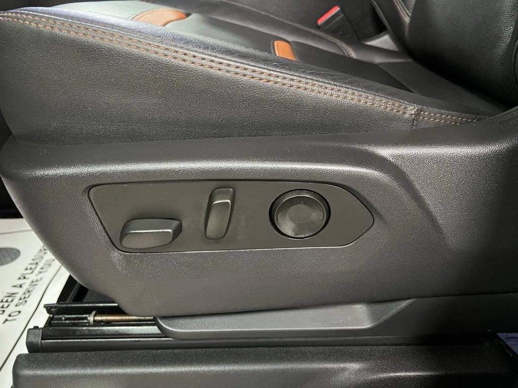 Used 2023 GMC Sierra 1500 AT4 w/ Technology Package image 26