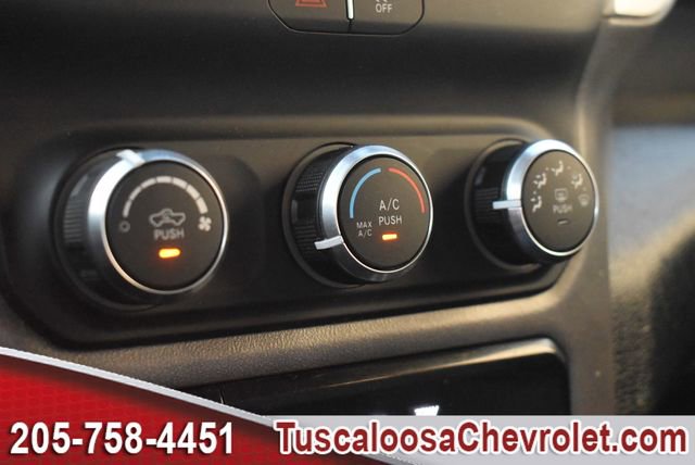 Used 2020 RAM 2500 Big Horn image 32