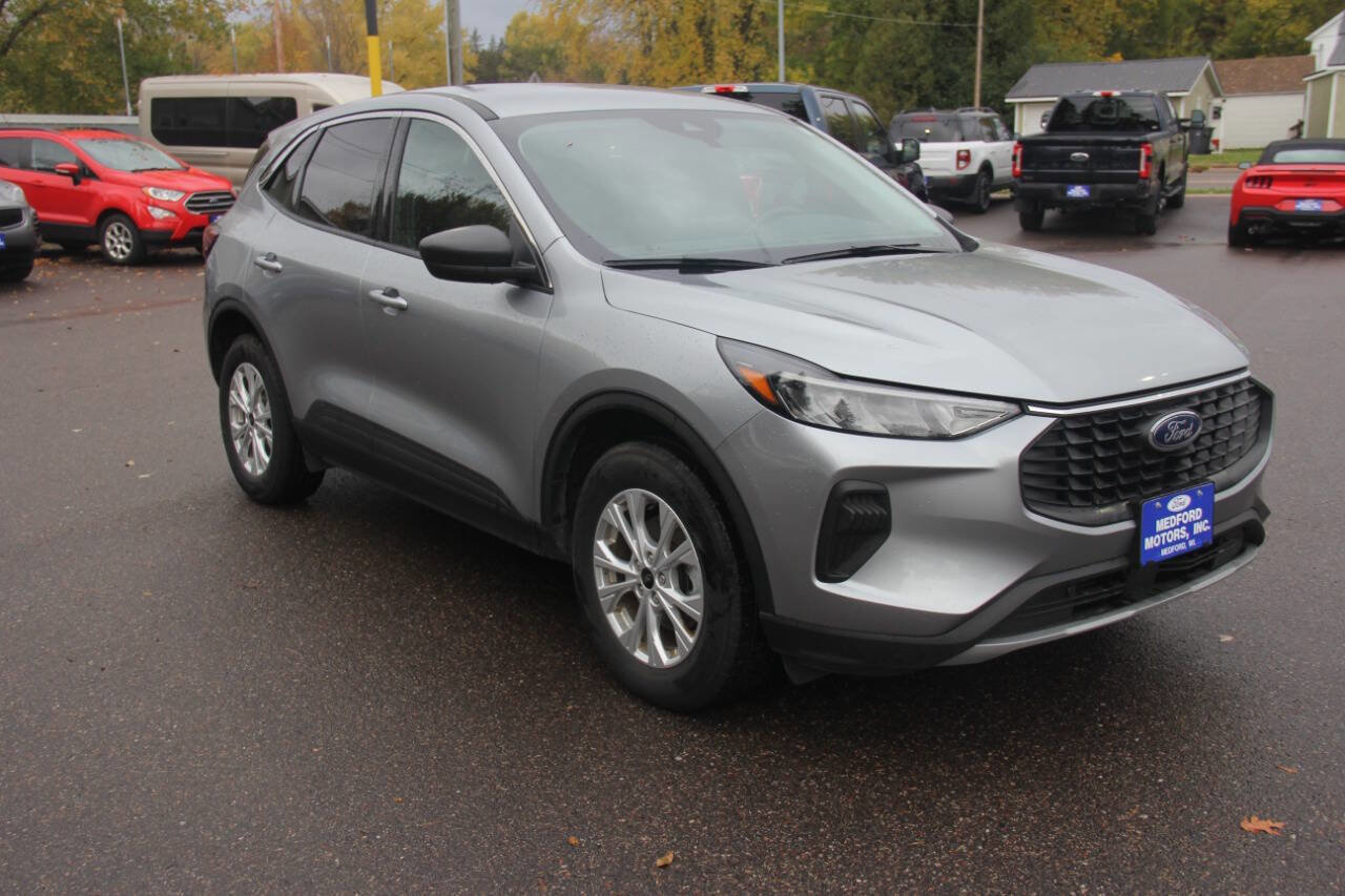 Certified 2024 Ford Escape Active image 9