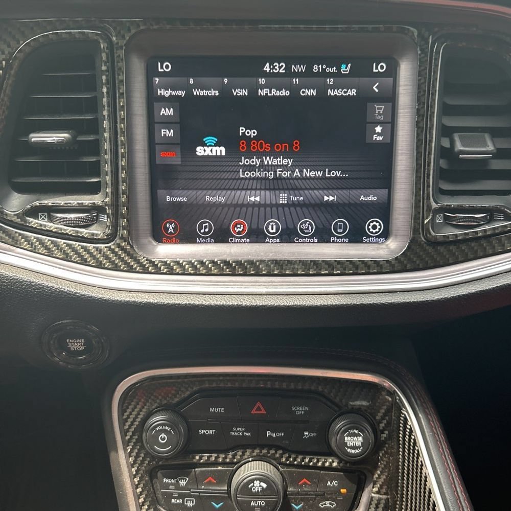 Used 2017 Dodge Challenger R/T Scat Pack RWD image 13
