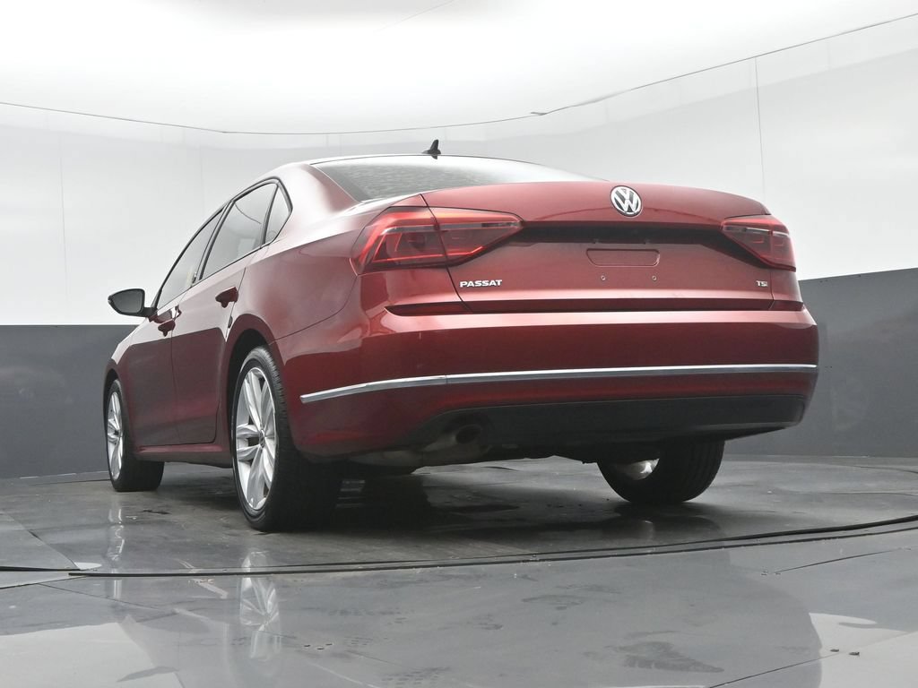 Used 2019 Volkswagen Passat 2.0T Wolfsburg w/ Wheels & Sunroof Package FWD image 54